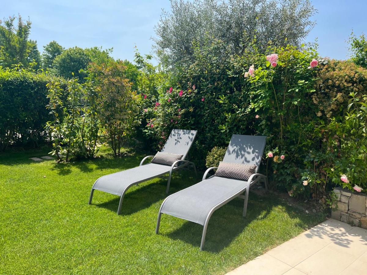Paganini Suites And Apartments Sirmione Exteriör bild